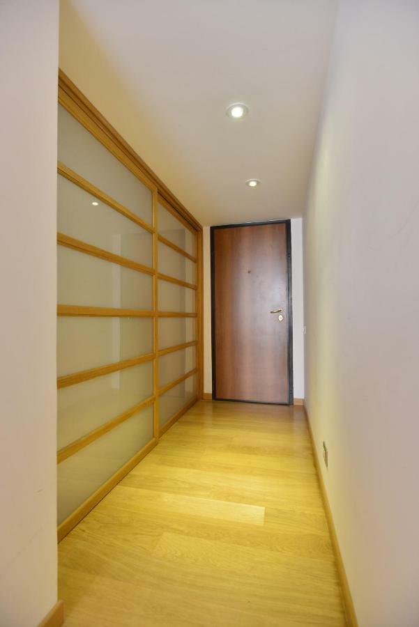 Izzhome Full Center Grand Apartment *